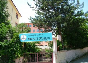 Çaycuma’da Anadolu İmam Hatip Lisesi Açıldı