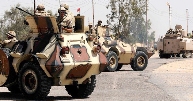 Mısır'da Darbeciler Zorbalıklara Başladı