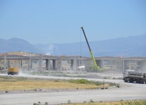 Kocasinan Mobilyakent’e Yol Açıyor