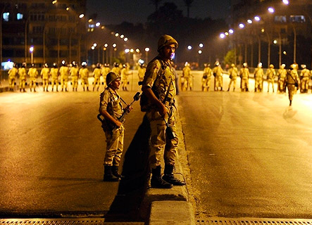 BM'den Mısır'a çağrı: Şiddetten kaçının