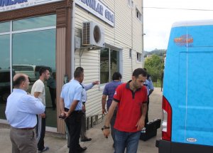Hırsızlar Para Kasasıyla Kaçtı!