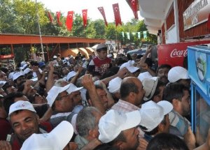 Güreş Sevgisi İzdiham Yaşattı