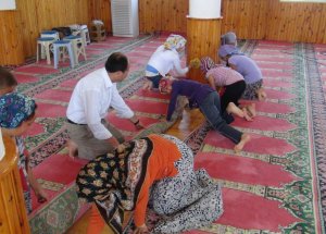 Isparta'da 114 Cami Gül Suyuyla Yıkandı