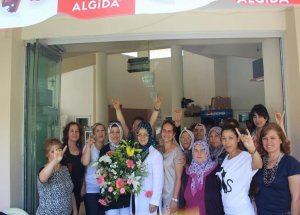 MHP Kadın Kollarından Mahalle Toplantısı