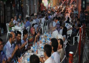 Acıkmadan Oruç Tutmanın 13 Formülü