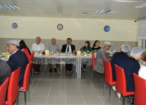 Vali Yılmaz, İlk Orucun Huzuru'nda