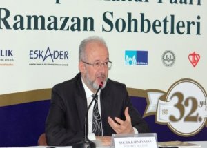 'Diş fırçalamak, denize girmek orucu bozmaz'