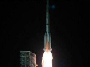 Çin Pazartesi "Ay Yolcusu"