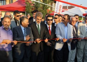 Yıldız Yol Ve Köprü Açılışına Katıldı