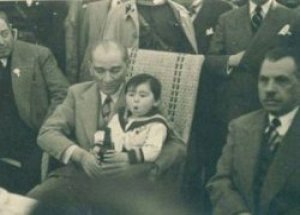 Atatürk Fotoğrafları Satışa Çıkıyor