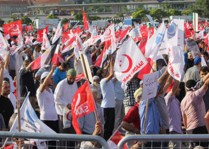 Kazlıçeşme'de 'Darbelere Hayır, Mısır'a Destek' Mitingi
