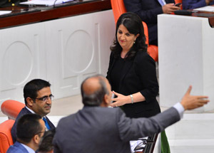 Giderayak Kavgaya Tutuştular