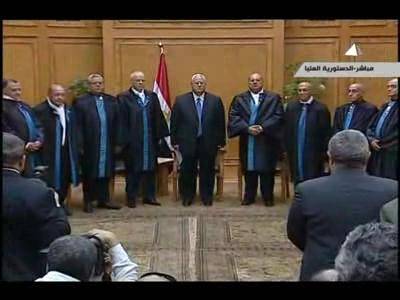 Mısır'da geçici hükümet yemin etti