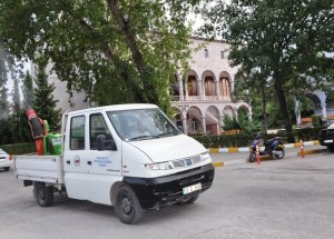 Erbaa'da Caddeler Mis Gibi Gül Kokuyor