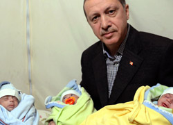 Hagi Bakan'ın Kaç Çocuğu Var?