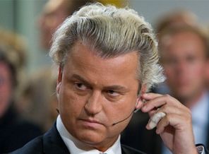 Hollandalı Irkçı Türkçe Hakaret Etti