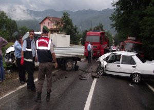 Ordu'da Trafik Kazası: 1 Ölü, 2 Yaralı