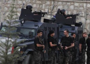 İstanbul'da Şafak Operasyonu!