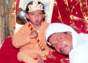 'Tanrı' diye tapıyorlar!