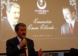 Akaryakıt Zammı Yargıya Taşınıyor