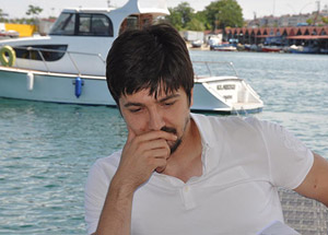 Tolga Zengin, gözyaşlarını tutamadı