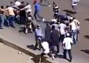 Mısır'da Asker ve Mursi Yanlıları Çatışıyor