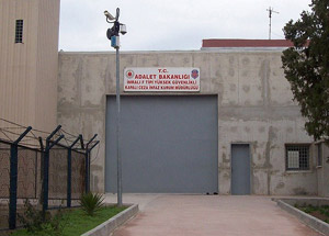 Öcalan'ın avukatlarından başvuru