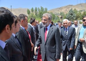 Türkü, Kürdü, Arabı hiç bir şekilde ayırt edemeyiz