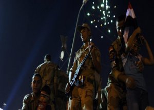 Mısır Ordusu Katliama Başladı