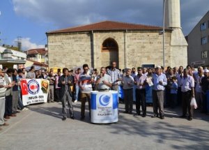 Mısır'da yapılan katliam Bolu'da da protesto edildi