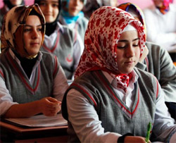 İmam Hatiplere bu sefer de e-kayıt engeli