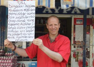 1,5 Ayda 30 Kur'an Hatmi İndirdi