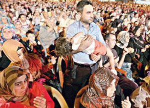 Kadir Gecesi’nde Umre Sevinci