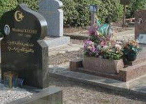 Paris’teki Müslümanların Haklı İsteği!