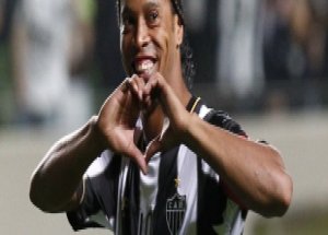 Ronaldinho'dan 'Beşiktaş' Açıklaması