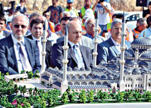 Çamlıca Camii’nin temeli dualarla atıldı