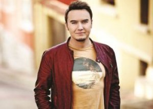 Mustafa Ceceli Kimdir?