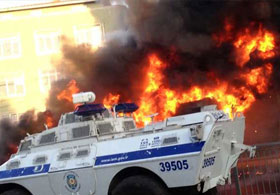 Belediye Otobüsüne Molotoflu Saldırı