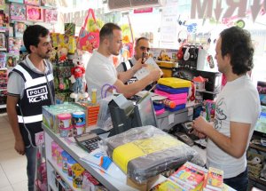 PolisEsnafları Sahte Paraya Karşı Uyardı