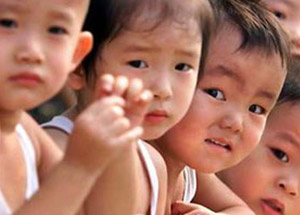 Tek çocuk politikasında değişikliğe gidiyor