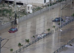 Samsun Bayrama Sel İle Uyandı