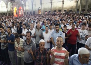 Onbinler Sultanahmet'te Buluştu
