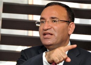 Bozdağ:"Vız Gelir Tırıs Gider"