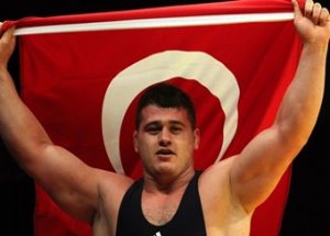 Rıza Kayaalp'e Adaletsizlik Yapılıyor!