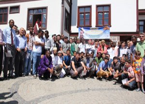Ümmet Hacı Bayram’da Bayramlaştı