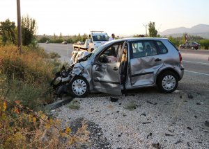 Mut’ta Trafik Kazaları: 1 Ölü