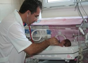 590 Gram Doğan Bebek Sağlığına Kavuştu
