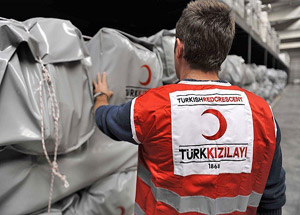 Türk Kızılayı Mısır'a Yardıma Hazır