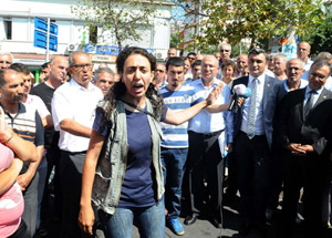 Maltepe'de CHP Milletvekillerine Tepki