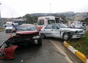 Trabzon’da 2 Ayrı Yerde Trafik Kazası